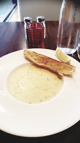 Porterhouse Grill Phone number