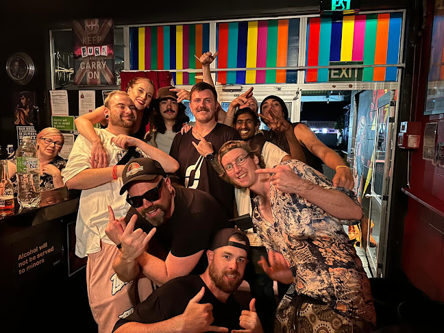 Monkey House Lounge and Cabaret Bar - Whitianga