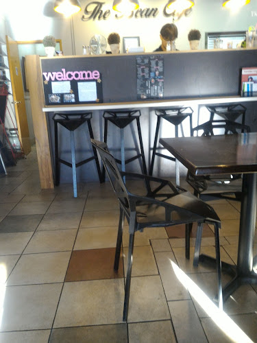 92 Broadway Avenue, Palmerston North Central, Palmerston North 4410, New Zealand