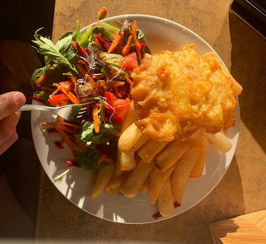 Hunters Cafe & Motel - Hospitality and gastronomy