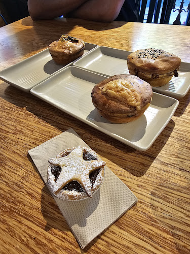 Comentarii opinii despre Crafty Baker Titirangi