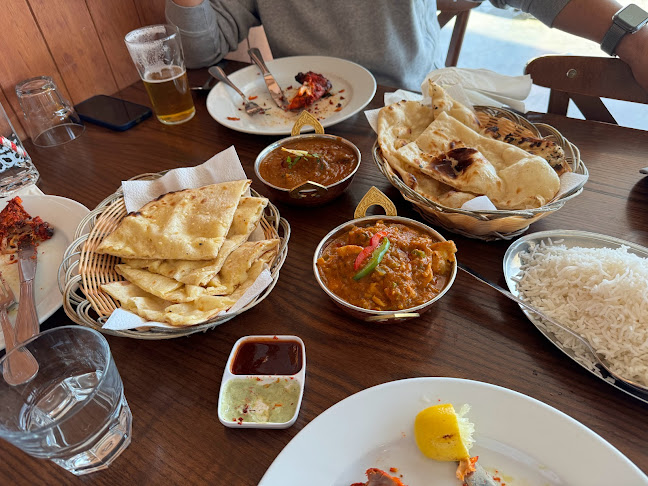 FishTail restaurant and bar - Hospitality and gastronomy