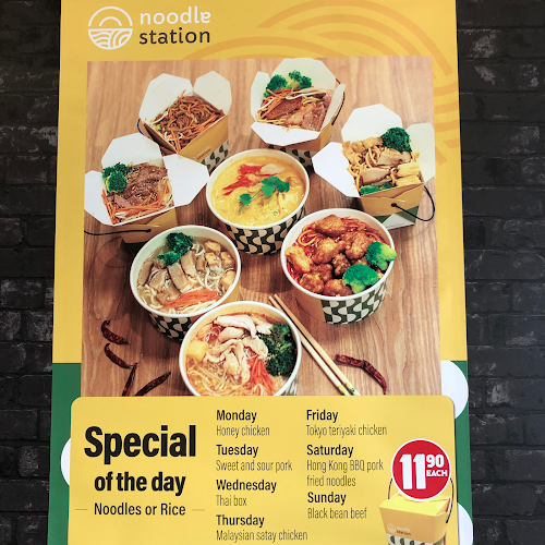 Comentarii opinii despre Noodle Station