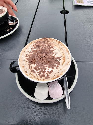 Reviews of Wild Oats Bakery/Deli/Cafe in Carterton - Hospitality and gastronomy