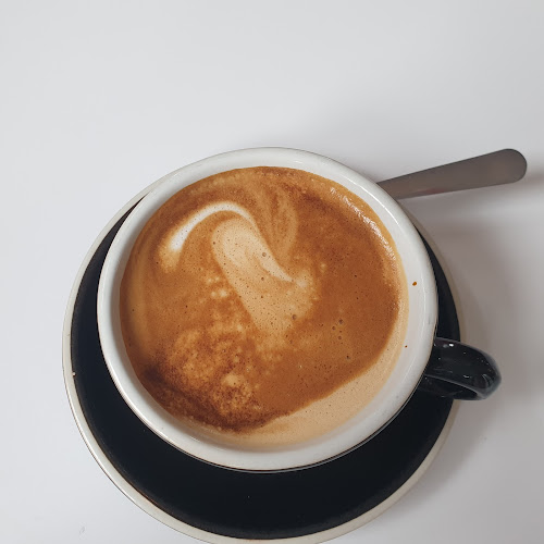 Route 6 Cafe and Bar - Hospitality and gastronomy