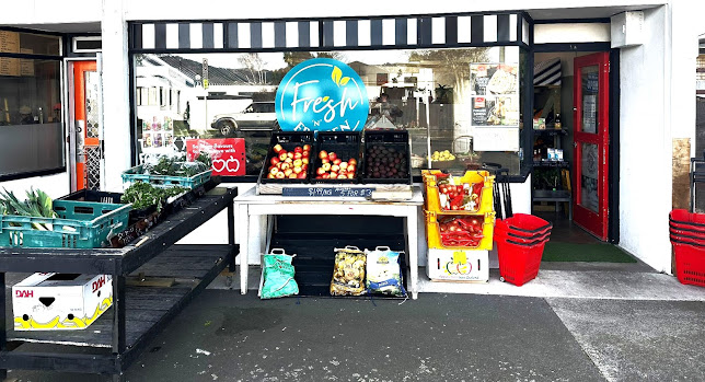 Fresh 'N' Frozen - Hospitality and gastronomy