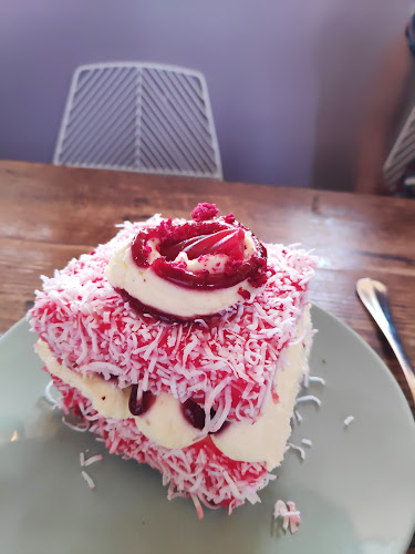 100 Colonial Road, Chatswood, Auckland 0626, New Zealand