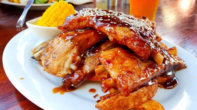 Grace O'Malley's Irish Inn Whitianga