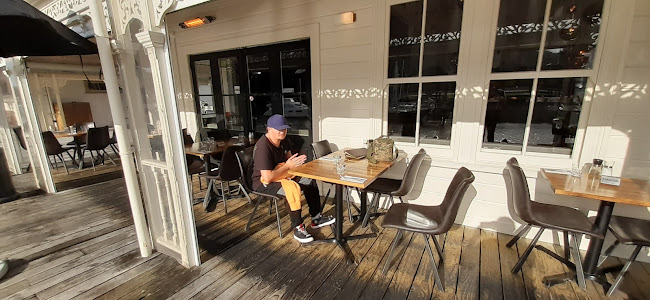 Comentarii opinii despre The Quay