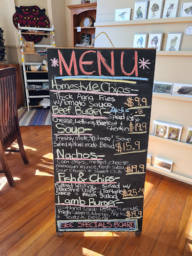 Niagara Falls Cafe - Hospitality and gastronomy