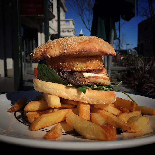 The Ballarat Phone number