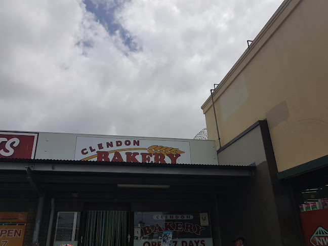 Comments and reviews of Clendon Bakery