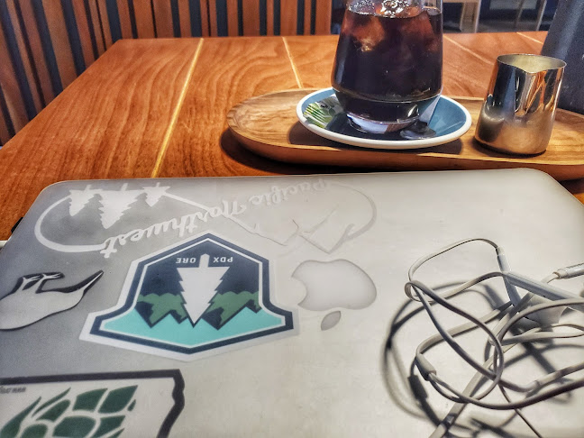 Comentarii opinii despre Wright & Co.