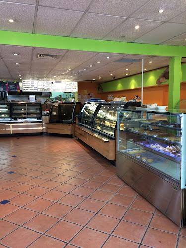 Mr Bun Bakery & Hot Bread Shop