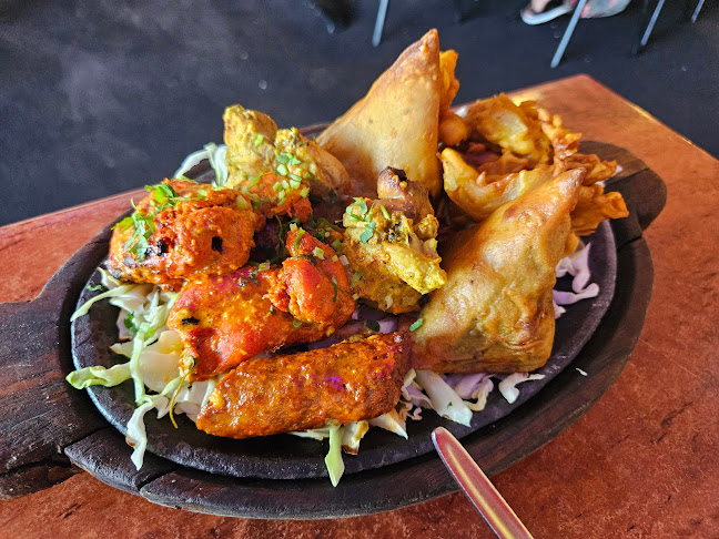 Royal Kitchen Indian Restaurant & Bar - Hospitality and gastronomy