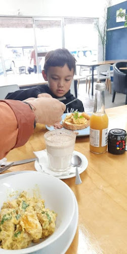 Azure cafe - Hospitality and gastronomy