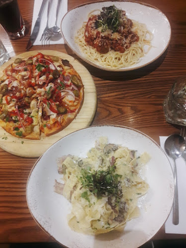 Opinii despre Furnace Steakhouse în Hamilton - Hospitality and gastronomy