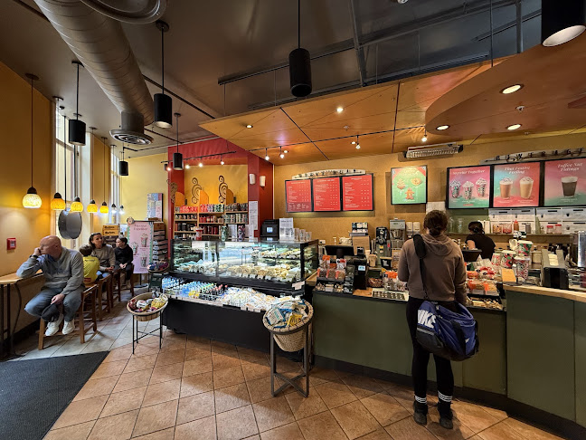 Starbucks Lambton Quay - Hospitality and gastronomy