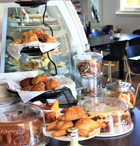 Opinii despre Little Kitchen Cafe în Mangōnui - Hospitality and gastronomy