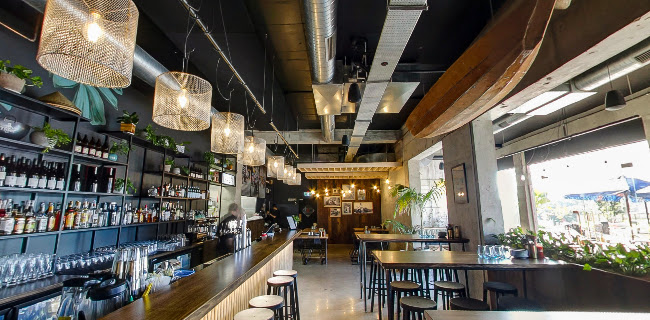 Banh Mi Caphe - Hospitality and gastronomy