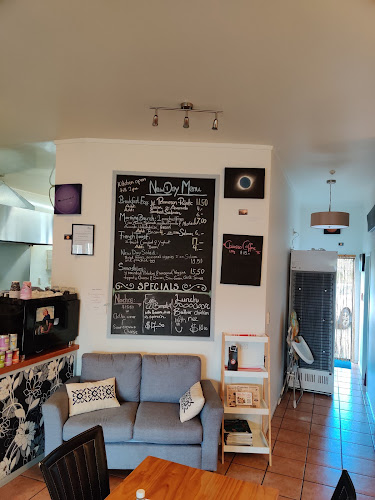 New Day Cafe & Indian Restaurant - Hospitality and gastronomy
