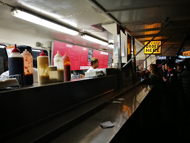 The White Lady - Auckland