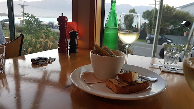 Comentarii opinii despre Green Dolphin Restaurant and Bar