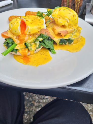 Poppys Cafe Phone number