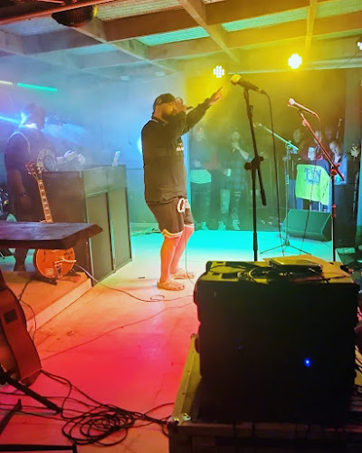 Waipapakauri Hotel Phone number