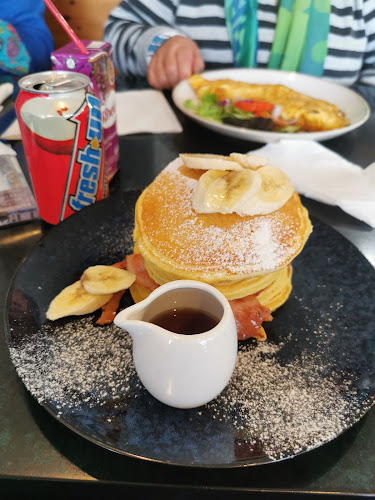 Jaylons Cake & Coffee House