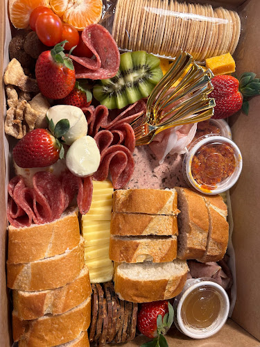 The Lunchbox Catering Co - Hospitality and gastronomy