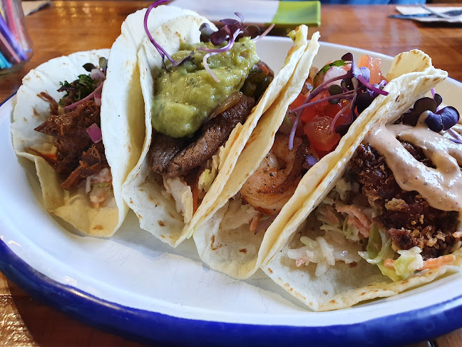 Comments and reviews of Casafuego Eatery and Bar