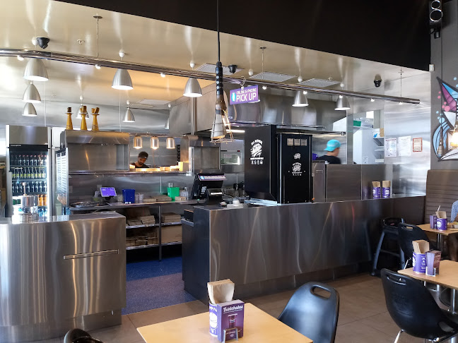 407 Glenfield Road, Glenfield, Auckland 0629, New Zealand