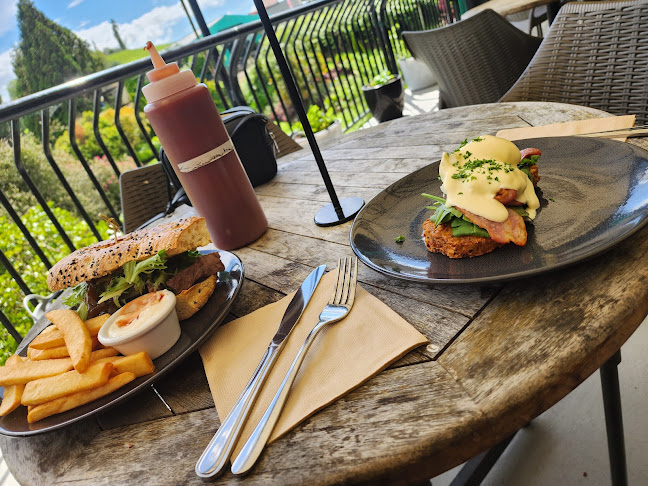 The Big Apple - Hospitality and gastronomy