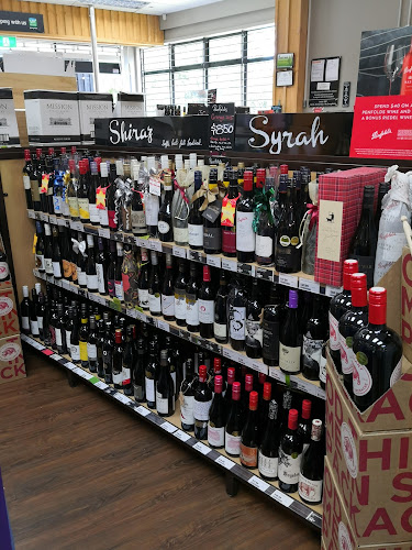 Super Liquor Hobsonville - Hospitality and gastronomy