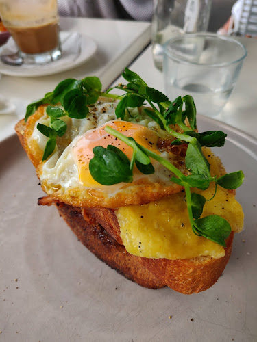 Reviews of Catroux in Auckland - Hospitality and gastronomy