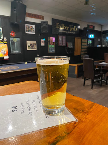 Comentarii opinii despre Father Ted's Original Irish Pub