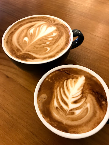 Gemini Cafe & Eatery