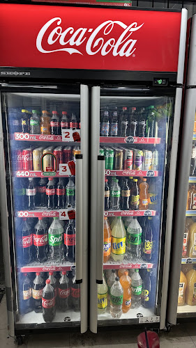 Opinii despre Mirrabooka Superette and lotto în Auckland - Hospitality and gastronomy