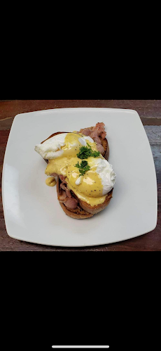 Opinii despre Four Doors Down Cafe în Marton - Hospitality and gastronomy