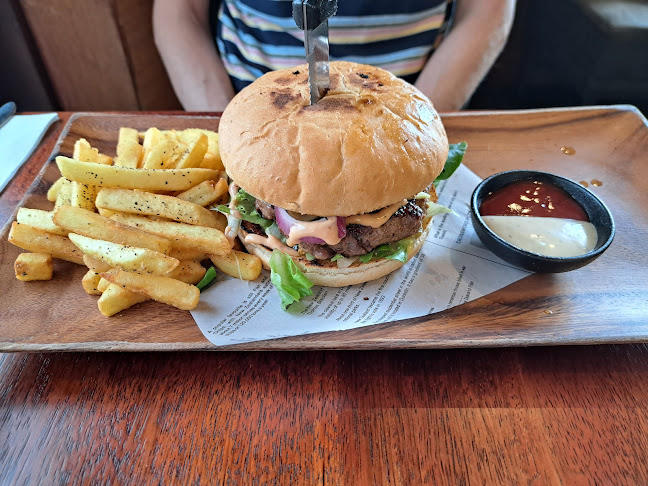 The Olive Kitchen and Bar, Titirangi - Auckland