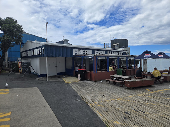 Bobbys Fresh Fish Market Tauranga Waterfront - Hospitality and gastronomy