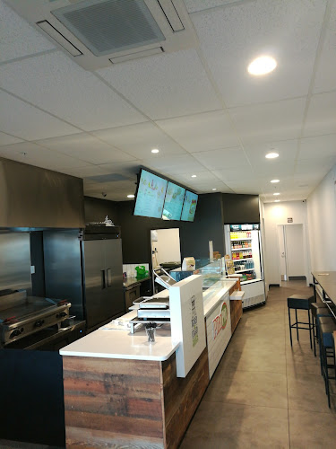 Pita Pit Te Atatu - Hospitality and gastronomy