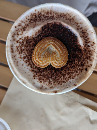 Fix Cafe & Espresso Bar. - Hospitality and gastronomy