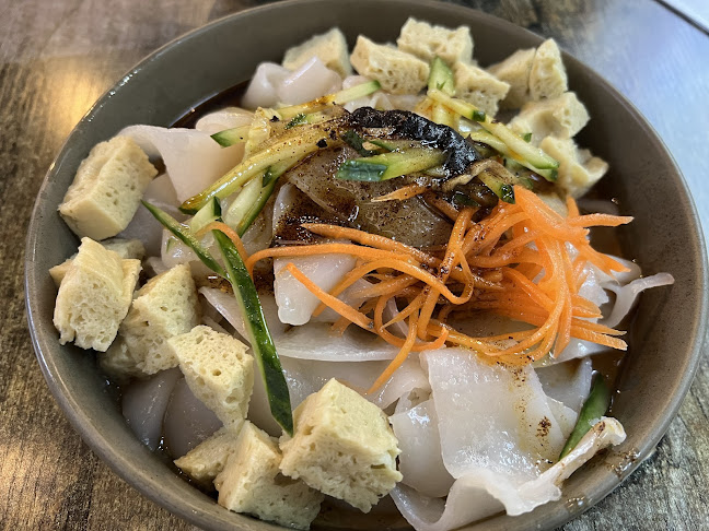 Comentarii opinii despre X Burger