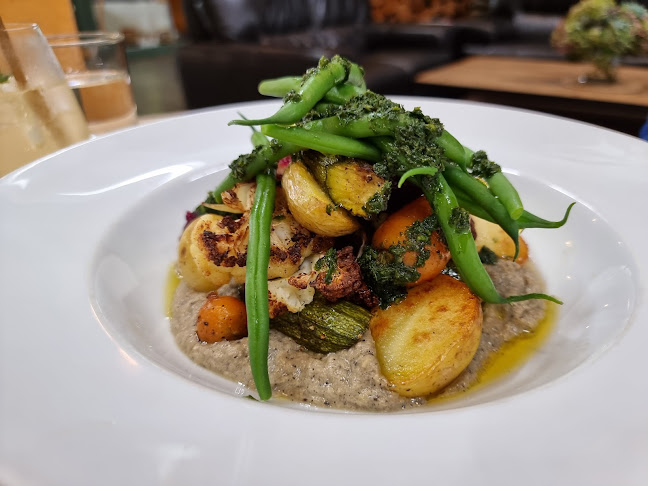 Riverstone Kitchen - Hospitality and gastronomy