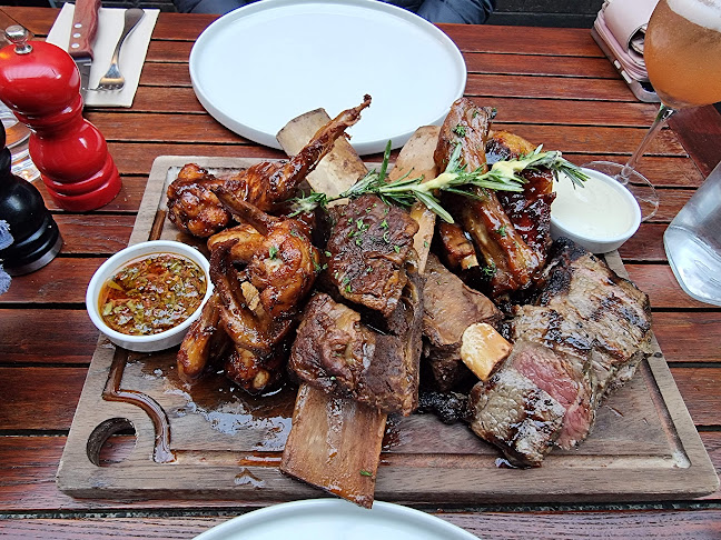 Little Savanna - Hospitality and gastronomy