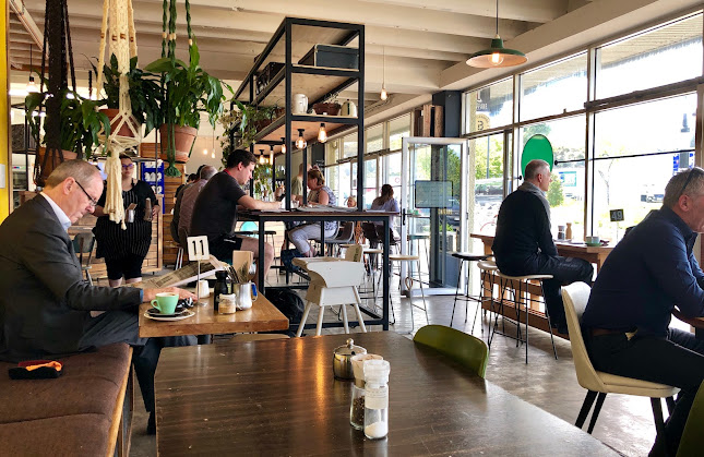 Comments and reviews of Cake & Kitchen