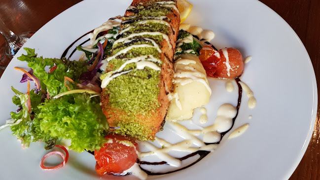 Reviews of Winton's Top Pub & Garden Bar in Winton - Hospitality and gastronomy