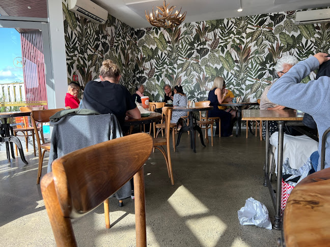 Comentarii opinii despre Kreem Cafe